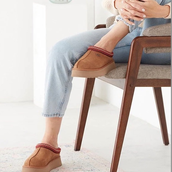Ugg Tazz suede platform slipper NWT - Picture 7 of 15